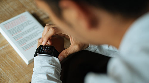 Smartwatch_User