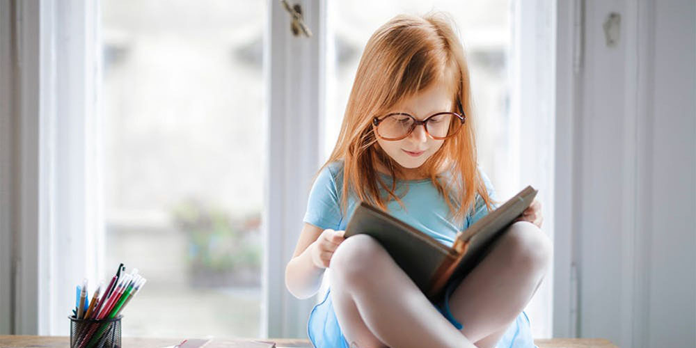 kid-reading